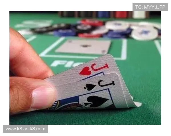 电脑玩德州扑克的最佳技巧与策略全面解析帮助新手快速入门